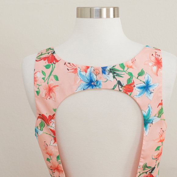 Ladakh Peach Floral Cut-Out Sundress 6 - Picture 4 of 6